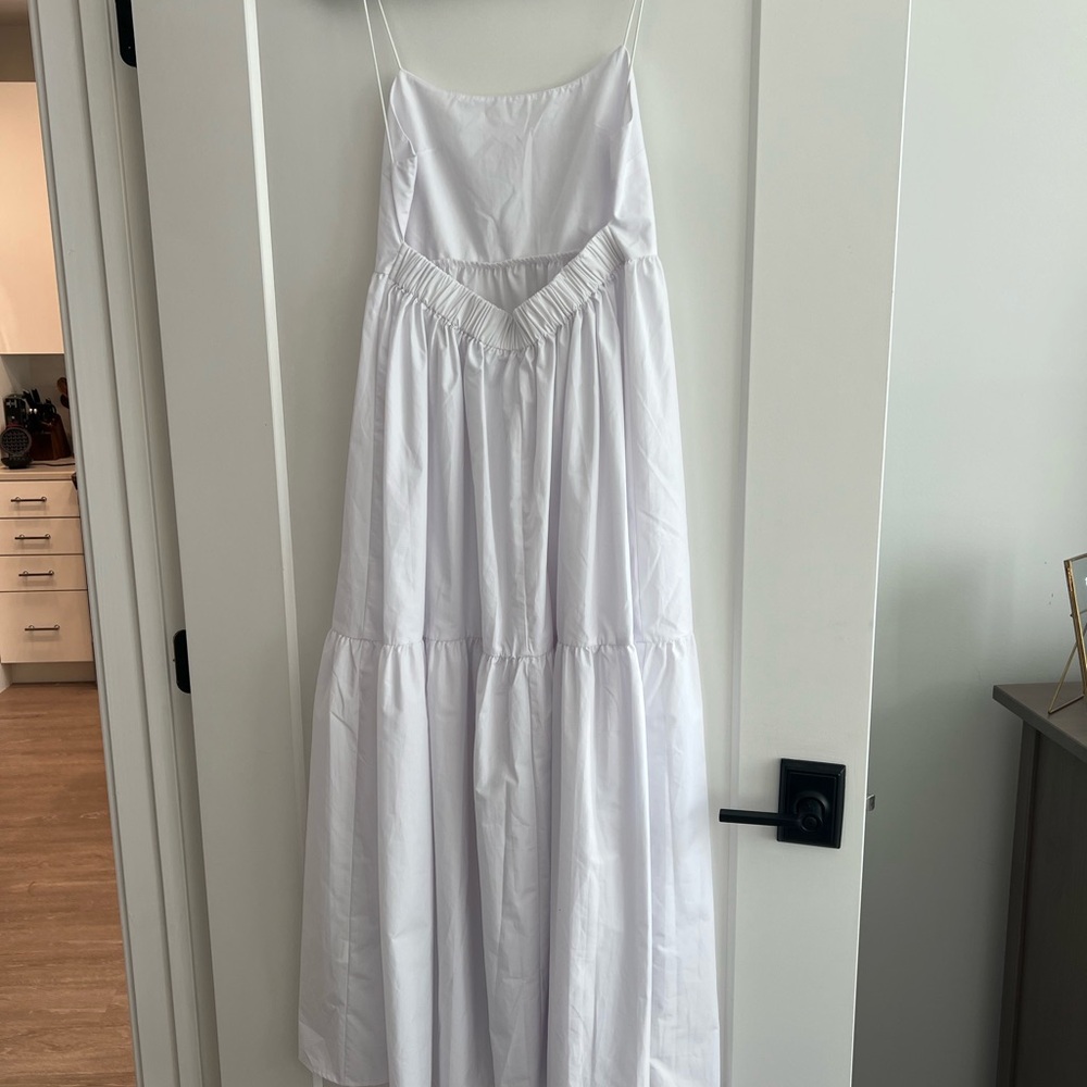 Commense White Backless Maxi Dress - Picture 4 of 5
